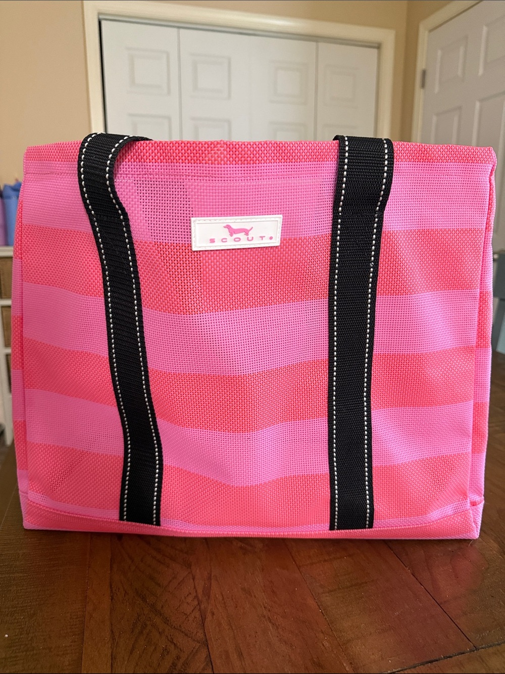 Scout Roadtripper Tote - Picture 6 of 10